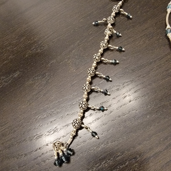 Matching Necklace and Bracelet Set - Picture 3 of 5